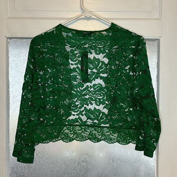 NWT Akira Women’s Green Lace Cropped Cardigan Sweater Bolero 3/4 Length Sleeve L - Picture 6 of 6